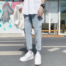 浅蓝