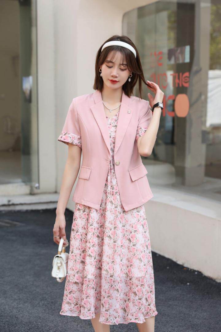 时尚连衣裙，女装连衣裙，名 鸿