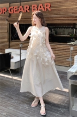 立体花瓣无袖背心上衣+宽松半身裙两件套装2C267-805-P140-K208，女装连衣裙，2C267