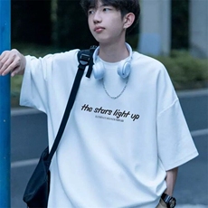 白色