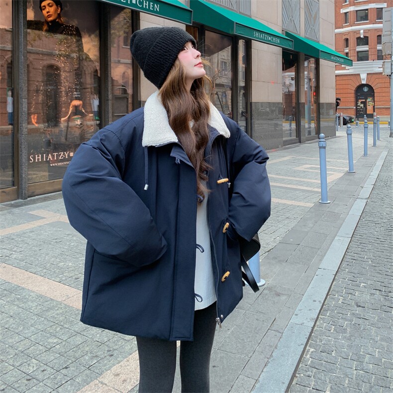 羊羔毛翻领藏蓝色短款派克羽绒服女冬超火好看加绒加厚工装外套,女装羽绒服,2C016