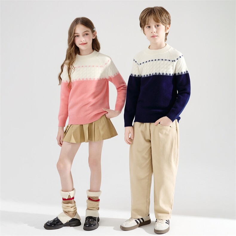 时尚百搭通勤简约儿童加厚半高提花，童装儿童羊毛衫，牧皓研