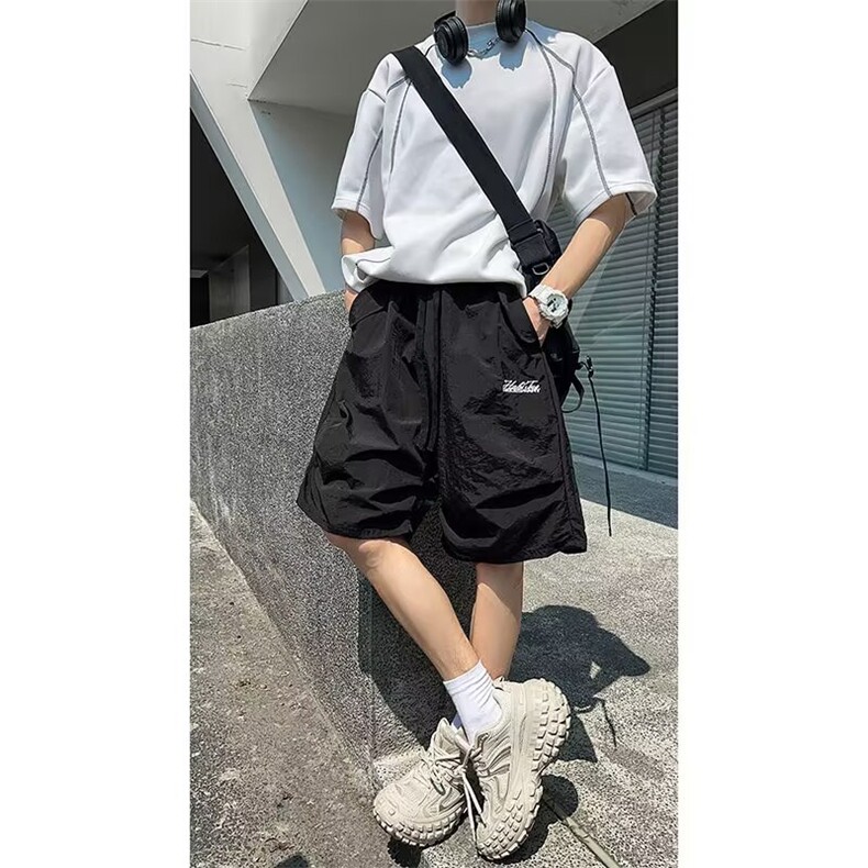 多巴胺刺绣速干七分裤男女夏季hiphop冰丝休闲伞兵裤情侣过膝短裤图片