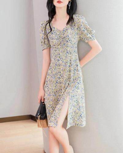 夏季新款，碎花连衣裙，女装连衣裙，那茉