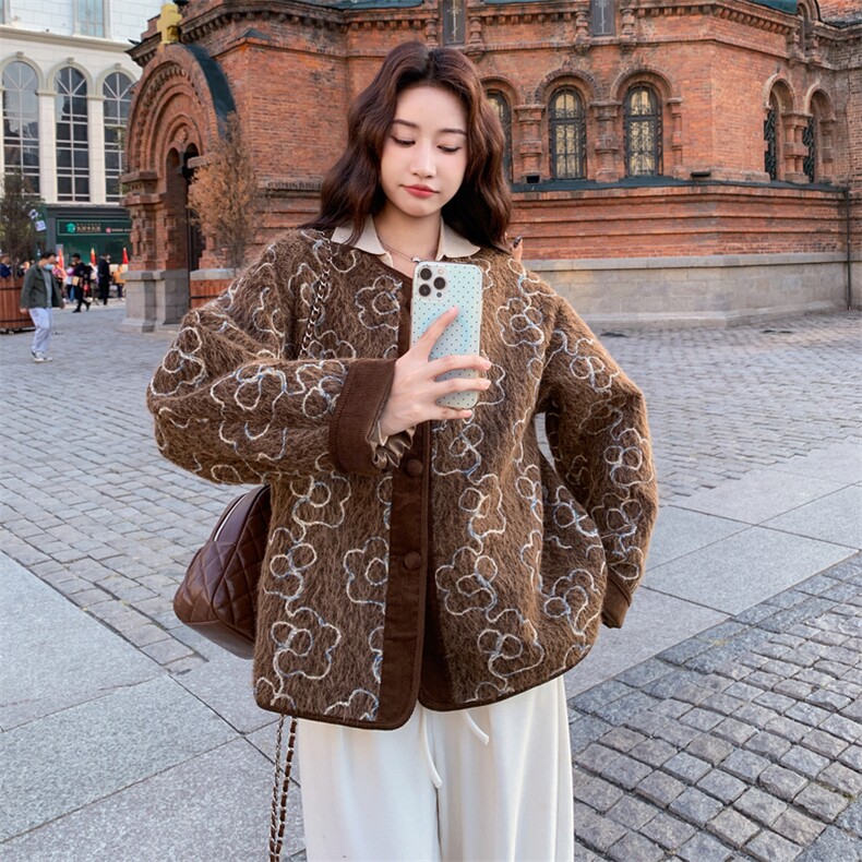 25初冬新品已升级加棉皮毛一体拼色保温外套6527-P175-K278,女装短外套,2C317