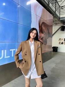 秋冬装新款 耳机西装外套图片