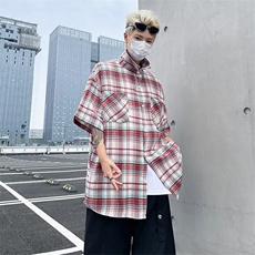 红色
