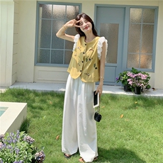 时髦黄色小飞袖刺绣马甲套装女2025夏季韩系洋气减龄阔腿裤两件套，女装套装/套裙，维壹