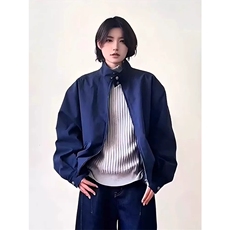 藏青色