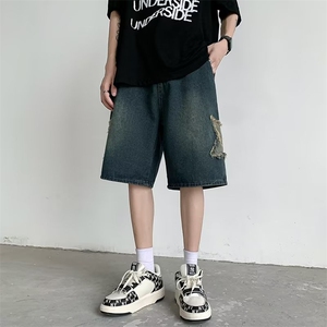 美式高街牛仔短裤男士夏季星星水洗做旧潮牌中裤宽松休闲五分裤子图片