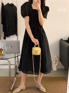 法式连衣裙夏季设计感众温柔高级感初恋裙子图片
