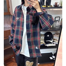 藏青色