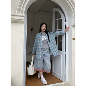 AK2284-P68美式复古牛仔七分裤女格纹拼接卷边做旧休闲短裤图片