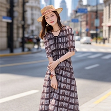 时尚休闲格纹显瘦系带上衣木耳边半裙超仙两件套女，女装套装/套裙，水衣源