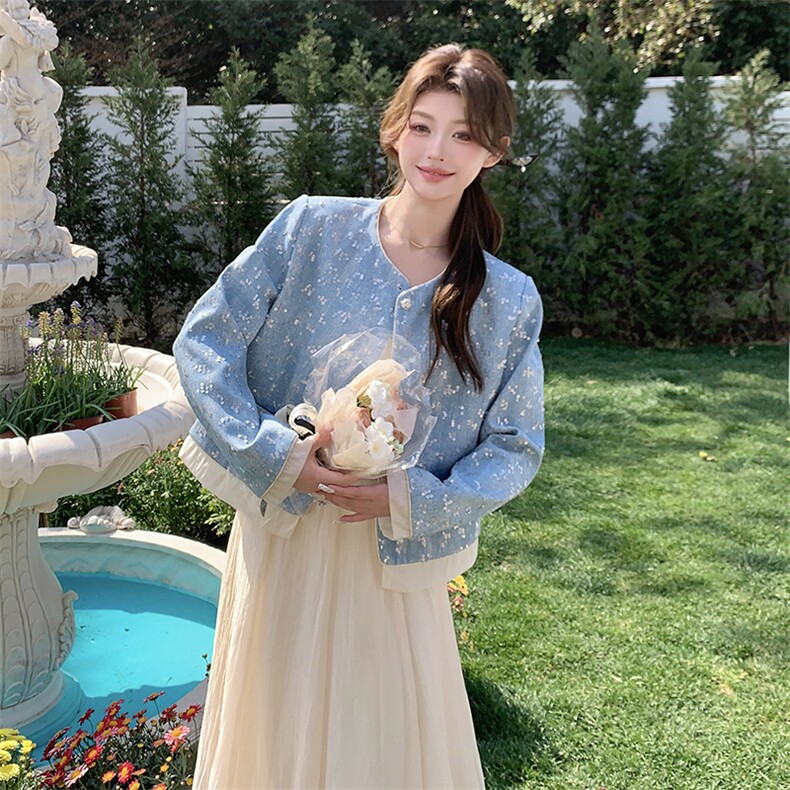 小香风蓝色亮片外套短款女春秋2025新款韩版宽松小个子夹克衫上衣,女装短外套,浙宝208A