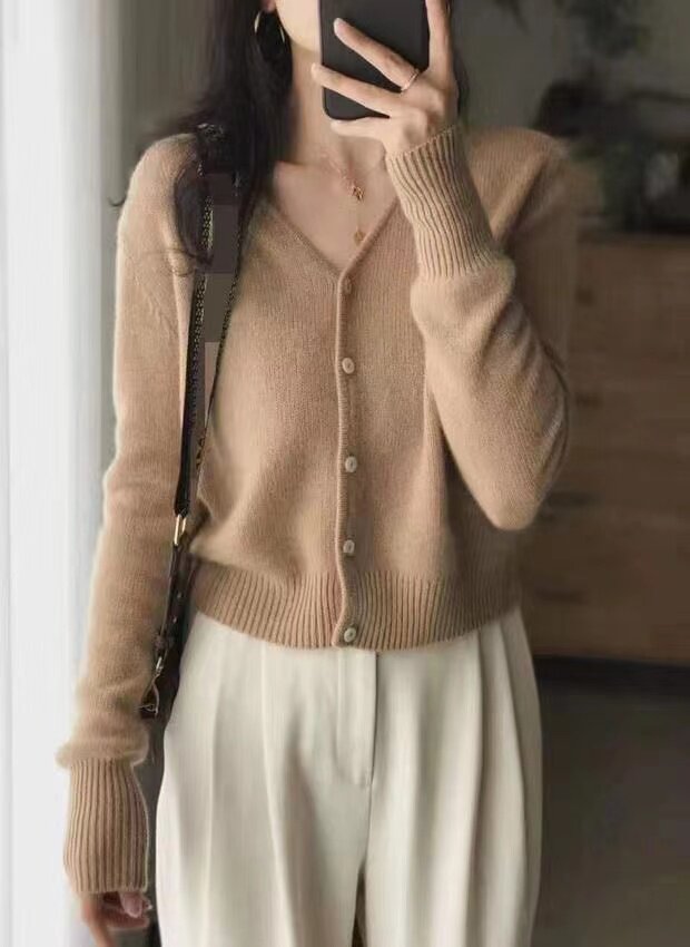 羊毛开衫女短款宽松毛衣外套春秋新款韩版V领针织衫薄款图片