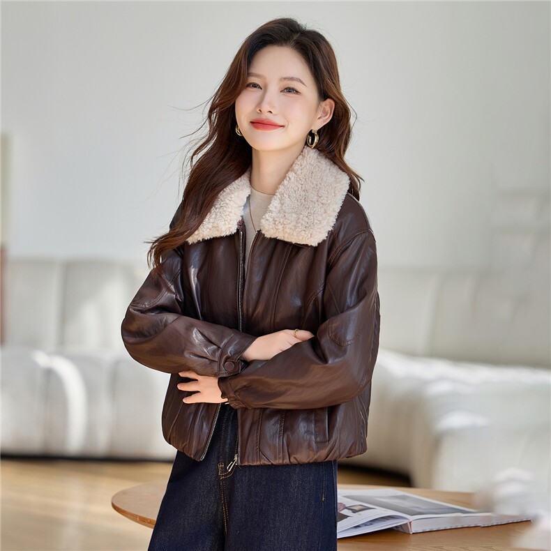 羊羔毛外套女2025新款冬季美拉德皮衣棕色小个子加厚宽松拼接加厚,女装棉衣/棉服,依万里
