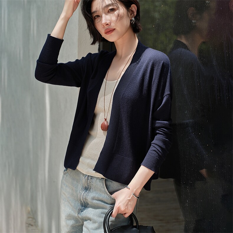 2025秋冬新款女羊绒衫100%纯山羊绒V领时尚复古简约气质针织开衫,女装羊绒衫,江帆羊绒