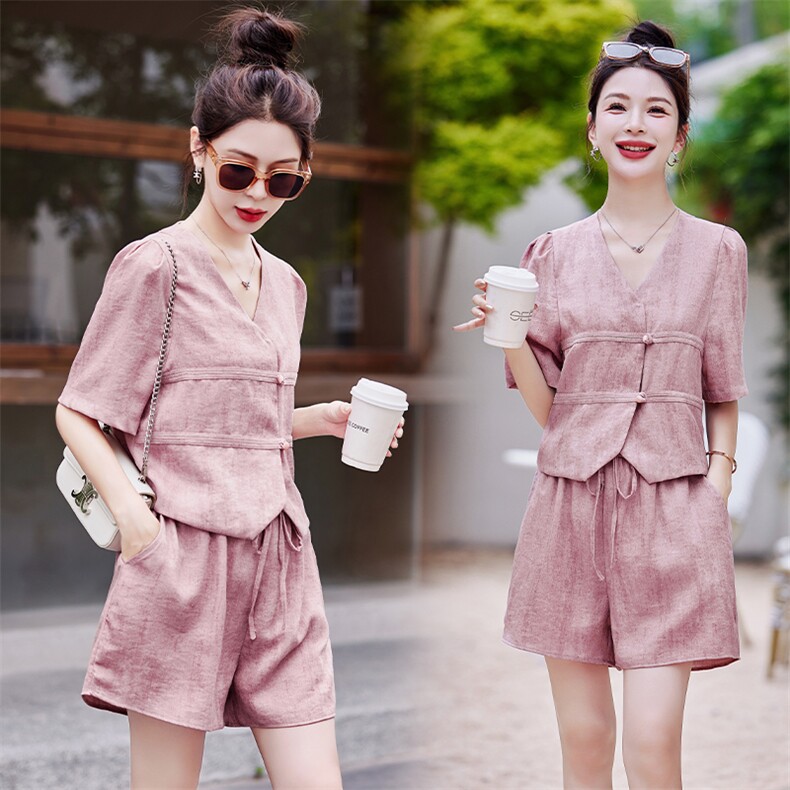 新中式复古盘扣棉麻套装女夏季小个子气质高级感小香风短裤两件套，女装套装/套裙，依路服饰