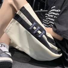 卡其色