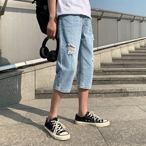 2021夏季浅色破洞牛仔裤男直筒宽松男生潮流港风七分裤男HT92图片