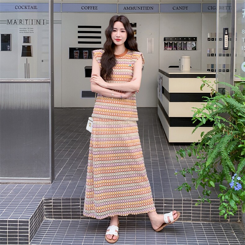 设计感撞色条纹背心套装裙女2025夏季新款法式巨好看半身裙两件套图片