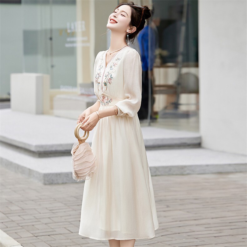小众设计连衣裙女夏季刺绣RF2C290-5825#-P138-K218,女装连衣裙,蝶眷