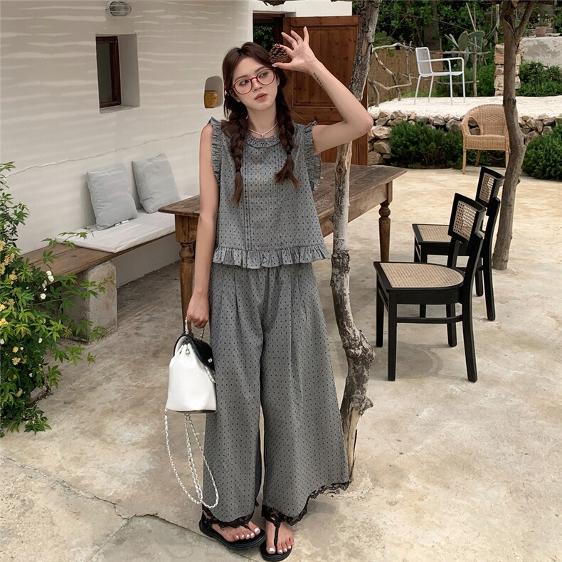 灰色减龄木耳边波点背心阔腿裤套装女2025夏新款韩系小个子两件套图片