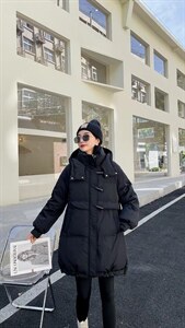 新款羽绒服图片