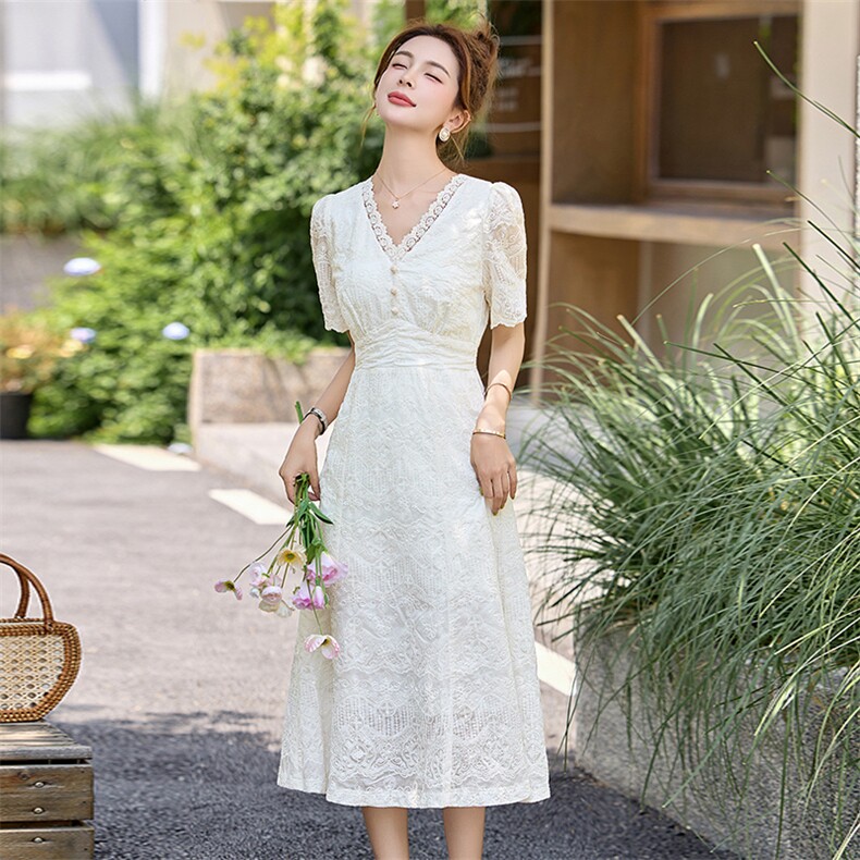 2025年夏季新款蕾丝花边拼接修身连衣裙女,女装连衣裙,沁沁公主
