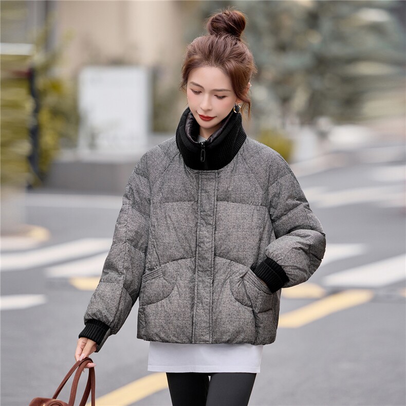 格纹短款立领白鸭绒羽绒服女加厚保暖2025冬新款,女装羽绒服,余墨