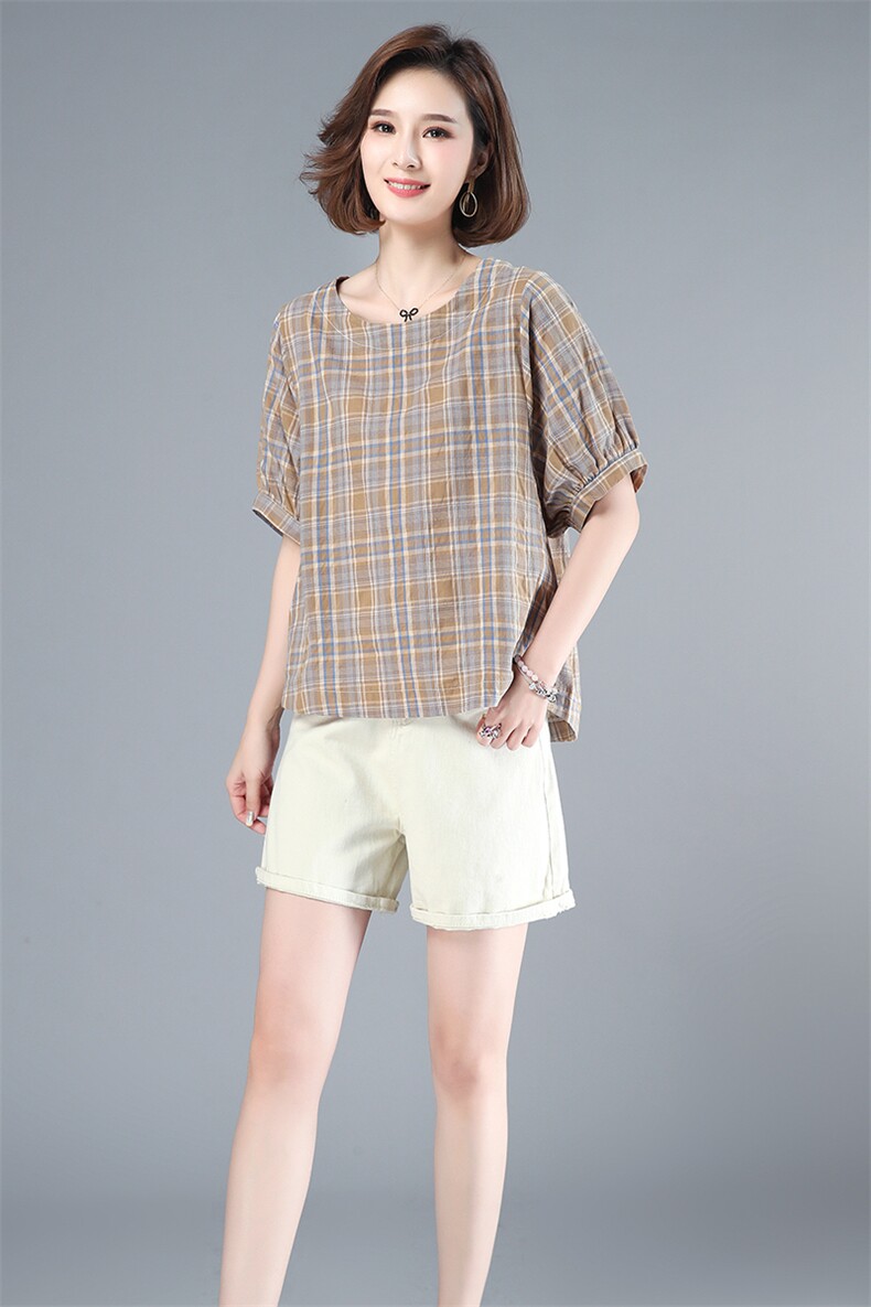 2021年夏季时尚潮流简约舒适优雅个性格子圆领上衣,女装大码女装,悦见她