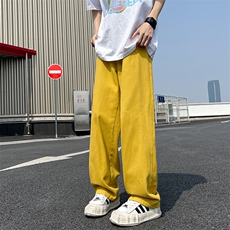 姜黄色