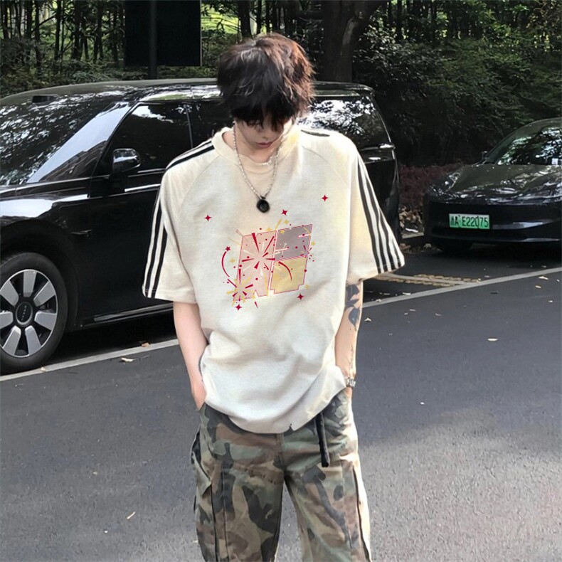 抖音得物高品质二开240克宽松纯棉美式潮牌三条杠织带短袖T恤,男装T恤,电商A486-1