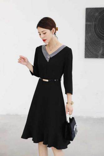 现货秋季新款拼接撞色连衣裙，女装连衣裙，千禾木