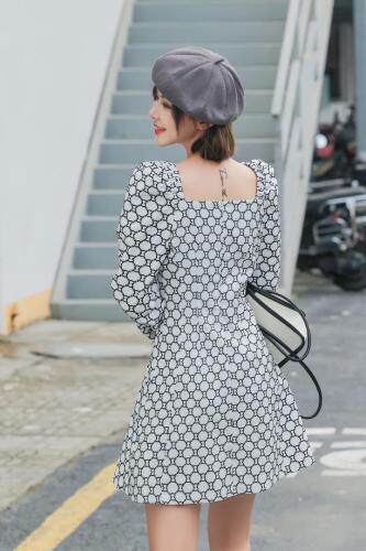 秋装时尚经典连衣裙显瘦，女装连衣裙，圣·雅姿