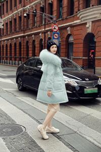 90绒羽绒服图片
