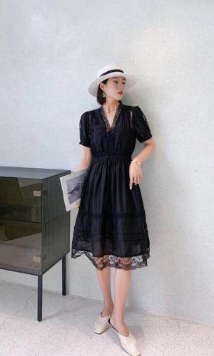 夏季新款连衣裙，女装连衣裙，芯俪歌 芭绯