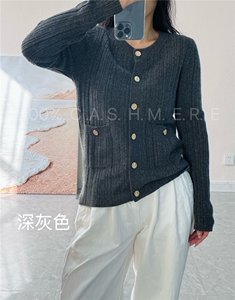 羊绒衫女春秋季新款宽松大码内搭上衣针织打底衫V领洋气套头毛衣图片