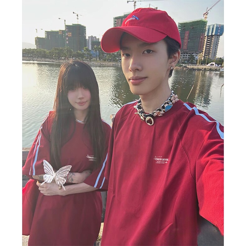 抖音得物高品质二开240克宽松纯棉美式潮牌三条杠织带短袖T恤,男装T恤,电商A486-1
