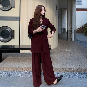 2C085-Q108P205   灰调唐红串珠复古西服+阔腿套装 K288图片