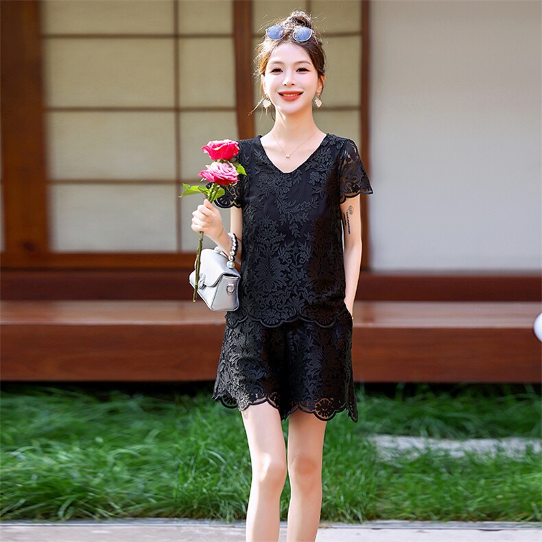 时尚蕾丝花边镂空套装女2024年夏季新款舒适休闲流行洋气两件套,女装套装/套裙,纯色衣恋
