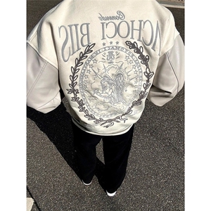 美式复古杏色皮袖拼接万针刺绣图案棒球服秋冬夹克男小众外套潮牌图片