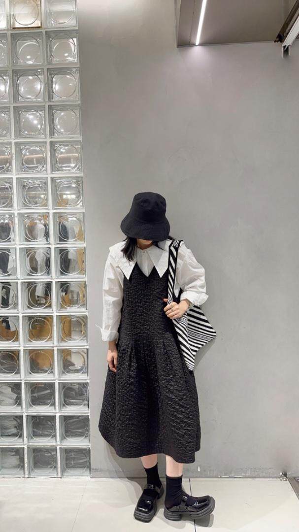 盐缩定制连衣裙搭配娃娃领衬衣，女装连衣裙，APM(5F)