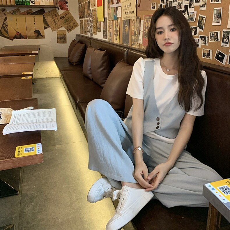 休闲浅蓝色假两件短袖T恤阔腿裤套装女夏2025新款爆款显瘦两件套,女装套装/套裙,浪娴服饰