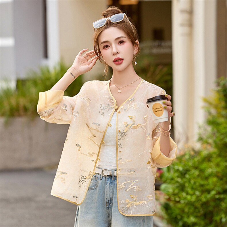 重工刺绣欧根纱薄款外套女2025春夏新款独特漂亮新中式防晒衣上衣,女装防晒衣,布芭啦