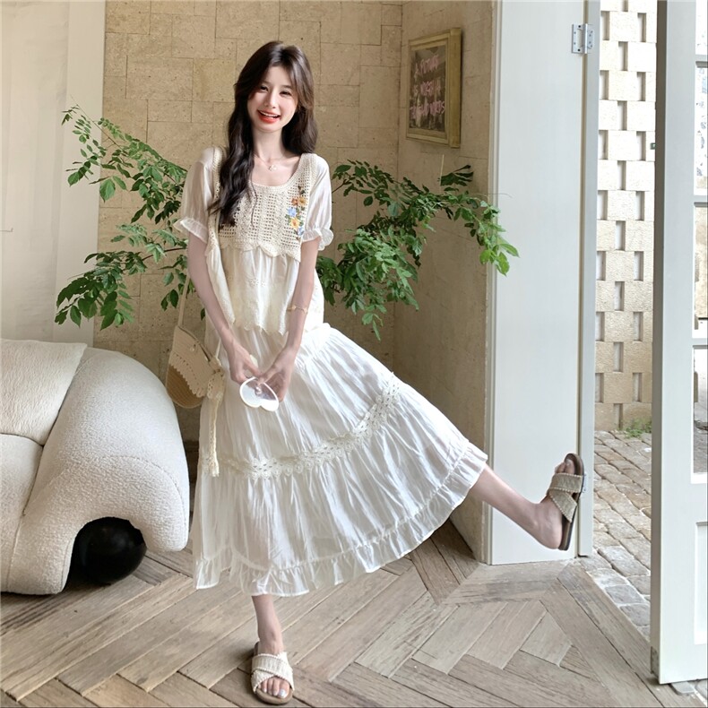 温柔穿搭绝美蕾丝刺绣上衣半身裙套装女夏清纯系超好看显瘦两件套,女装套装/套裙,2C201