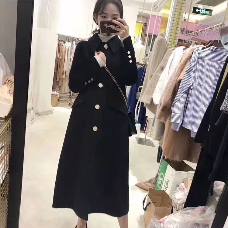 2022新款赫本风毛呢外套森系娃娃领复古秋冬大衣女过膝韩版,女装毛呢外套,红依娜