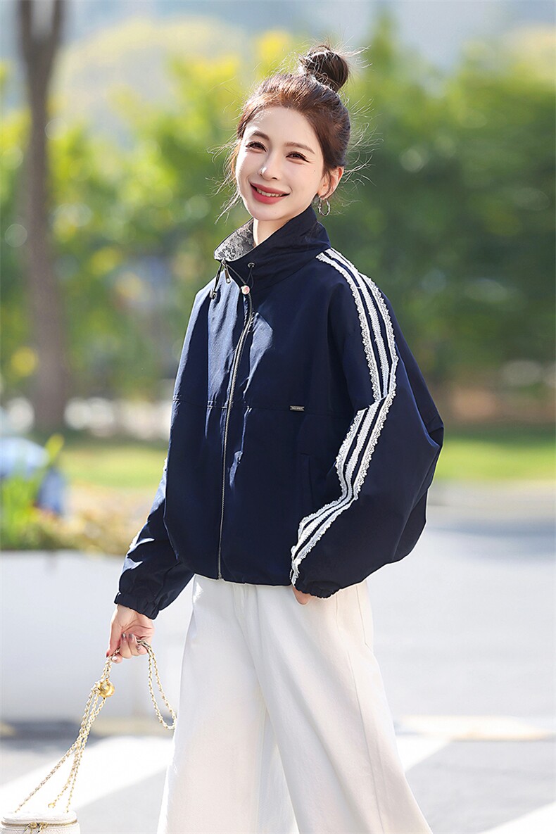 立领蕾丝拼接条纹短外套女2025春秋季新款宽松显瘦冲锋衣夹克上衣,女装短外套,木橙西子