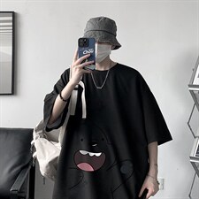 黑色